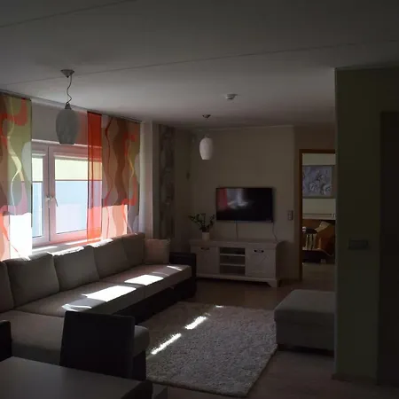 Apartment Mai 59 *